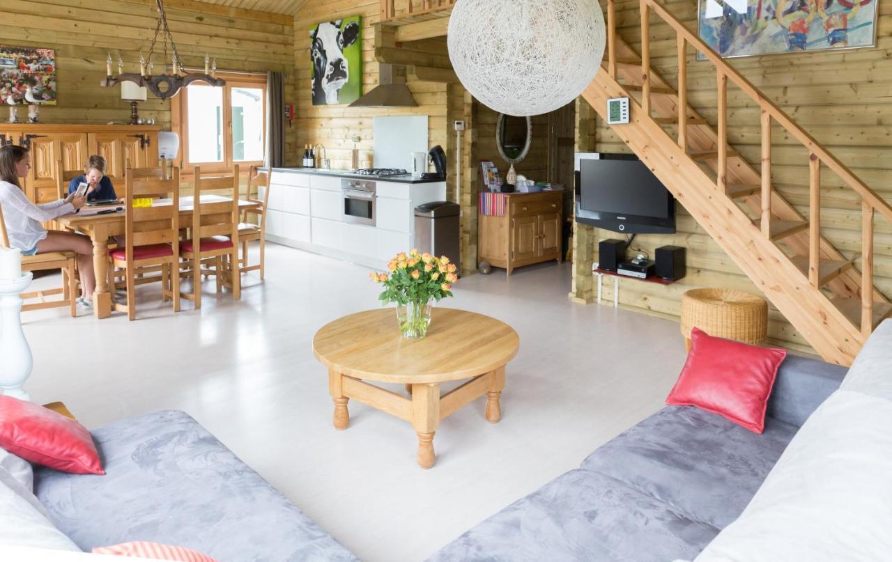 6 Persoons Vakantiehuis Met Sauna, Dichtbij Zee Синт-Анналанд Экстерьер фото